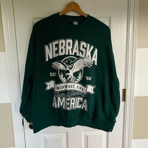 H&M Divided Alaska Sweatshirt, Dark Green, Sz. XL